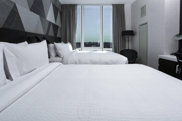 Courtyard by Marriott Long Island City/New York Manhattan View image 9